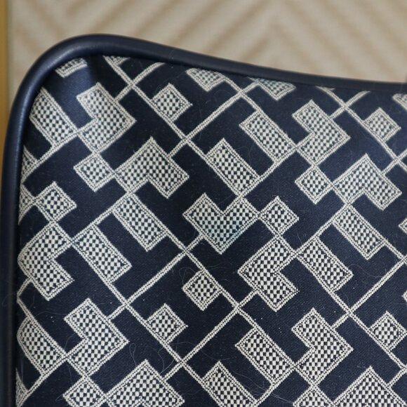 Tommy Hilfiger Crossbody Fabric Bag - Picture 13 of 13